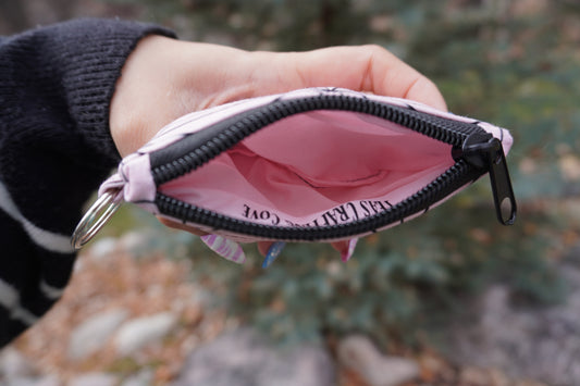 Anime-Inspired Pink Geometric Quilted Card Wallet