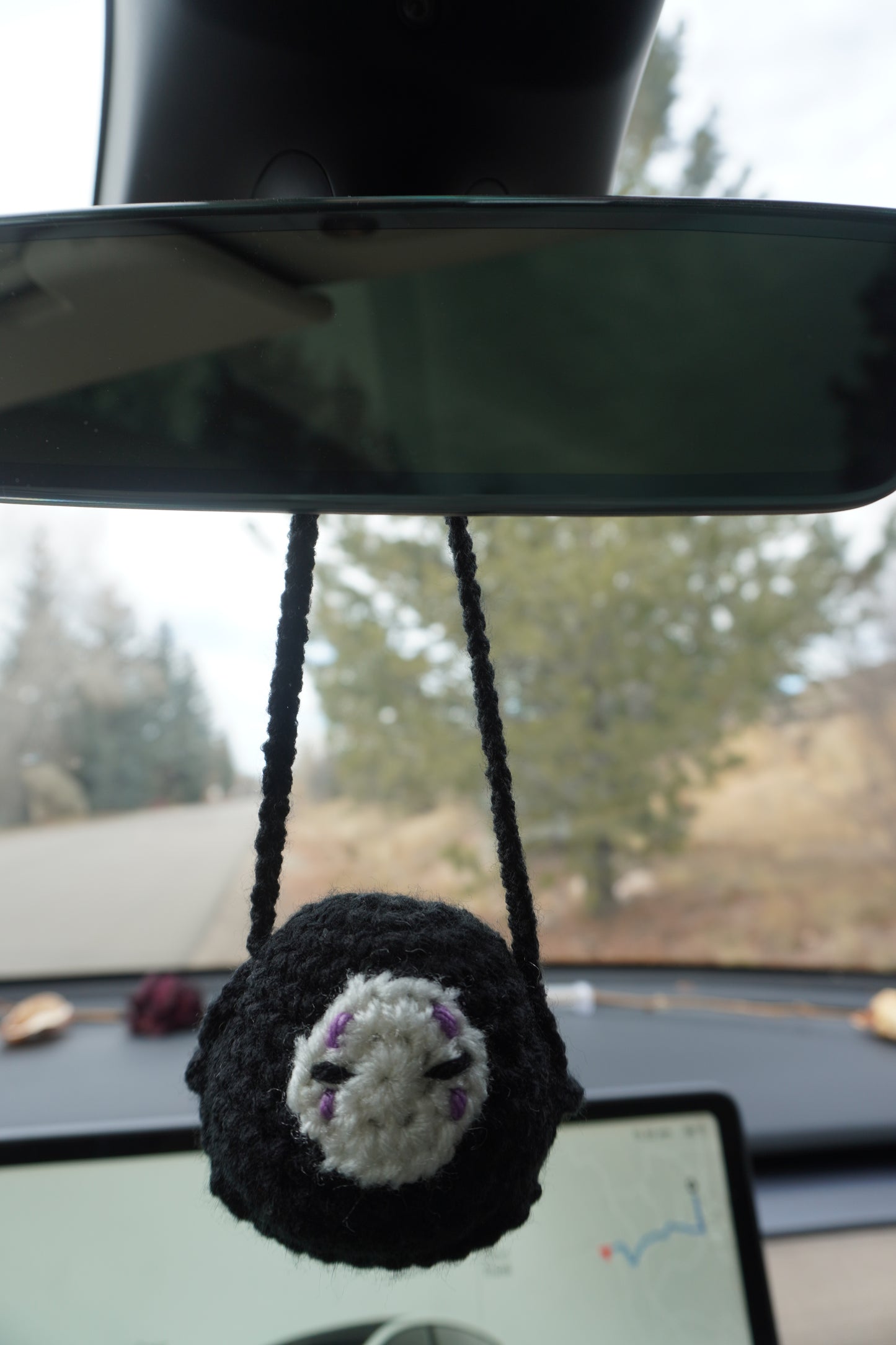 Anime-Inspired Faceless Spirit Crochet Car Buddy