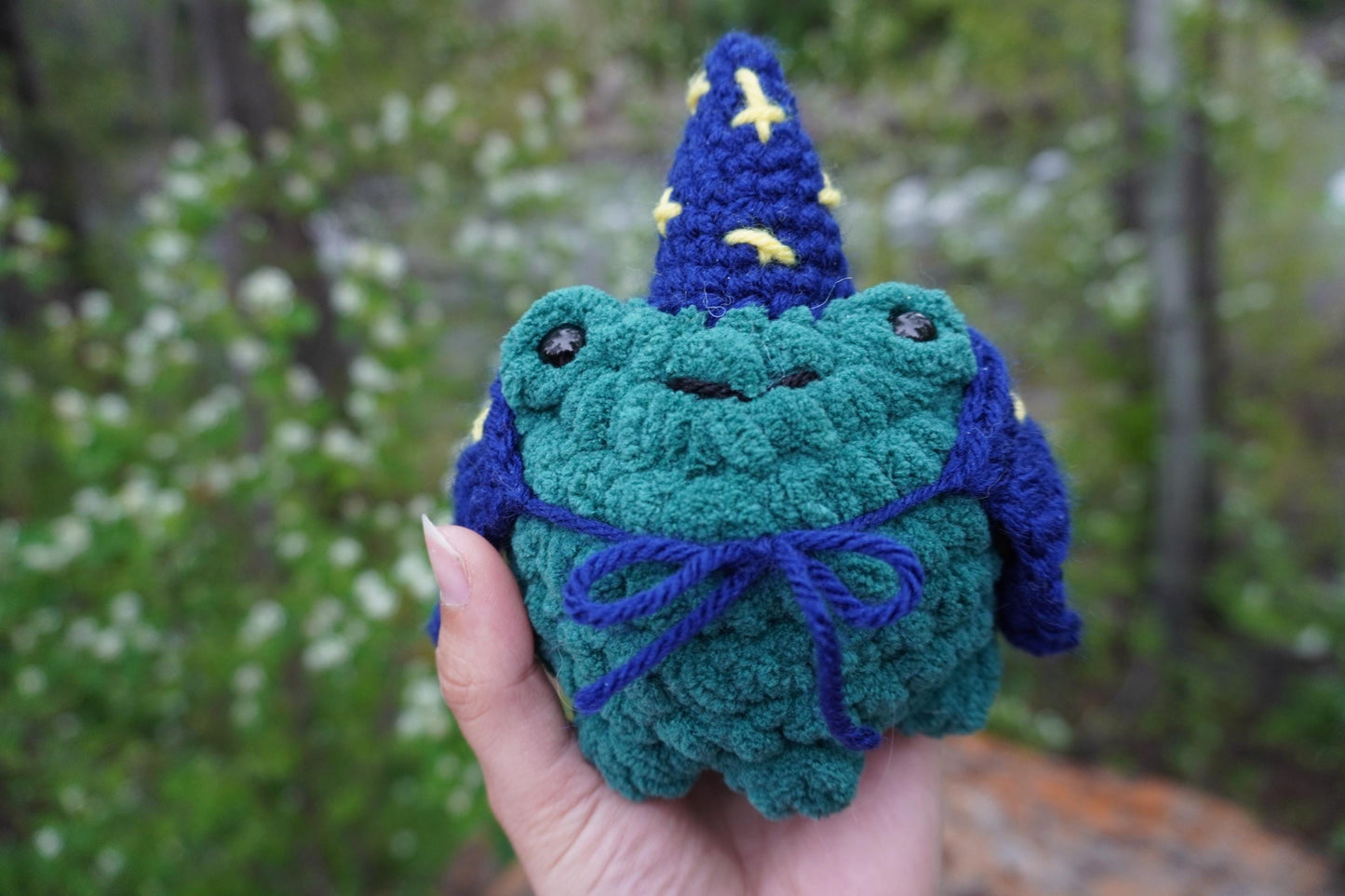 Wizard Frog Crochet Plushie