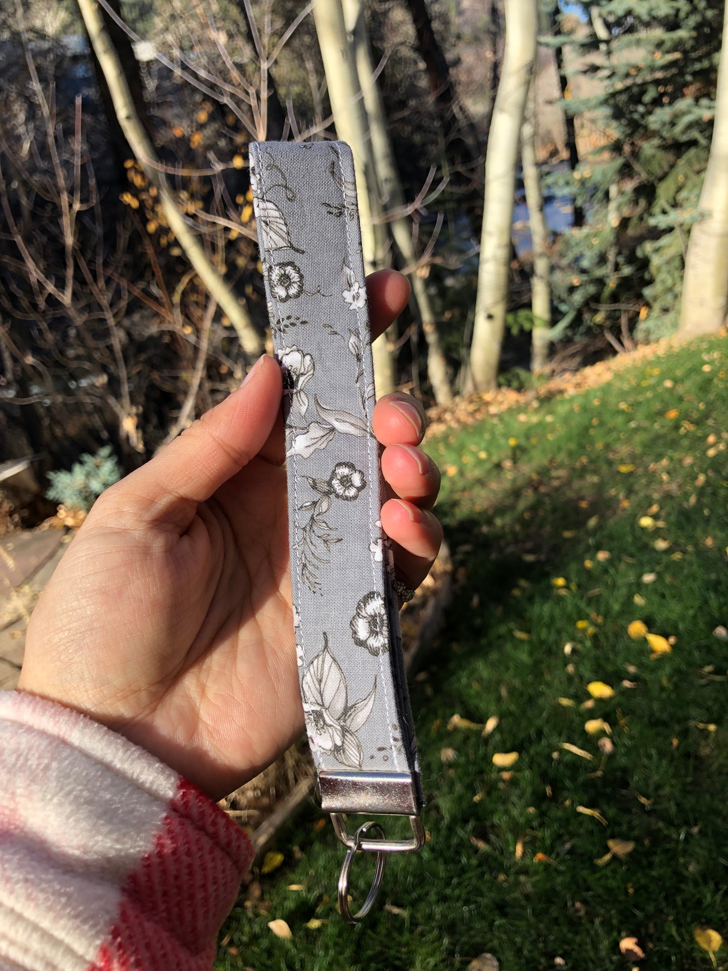 Grey and White Floral Wristlet