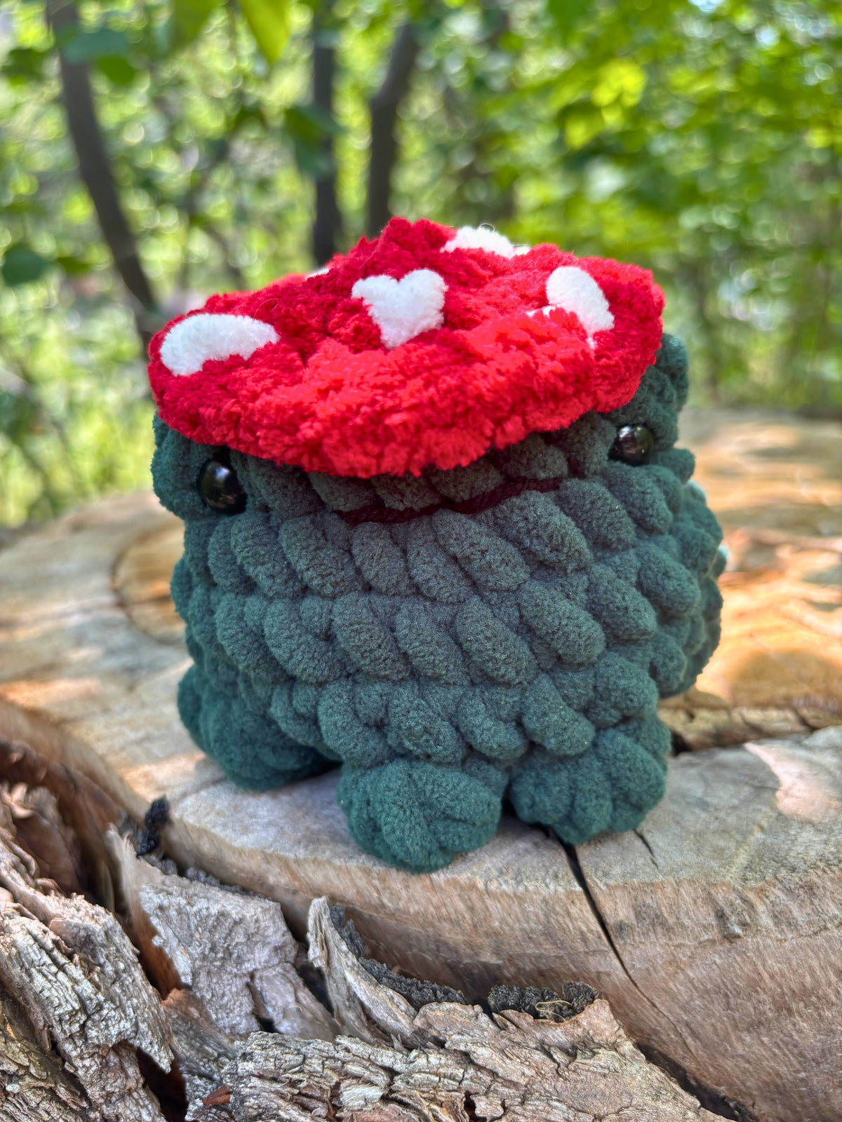 No Sew Mushroom Frog - Beginner Crochet Pattern PDF